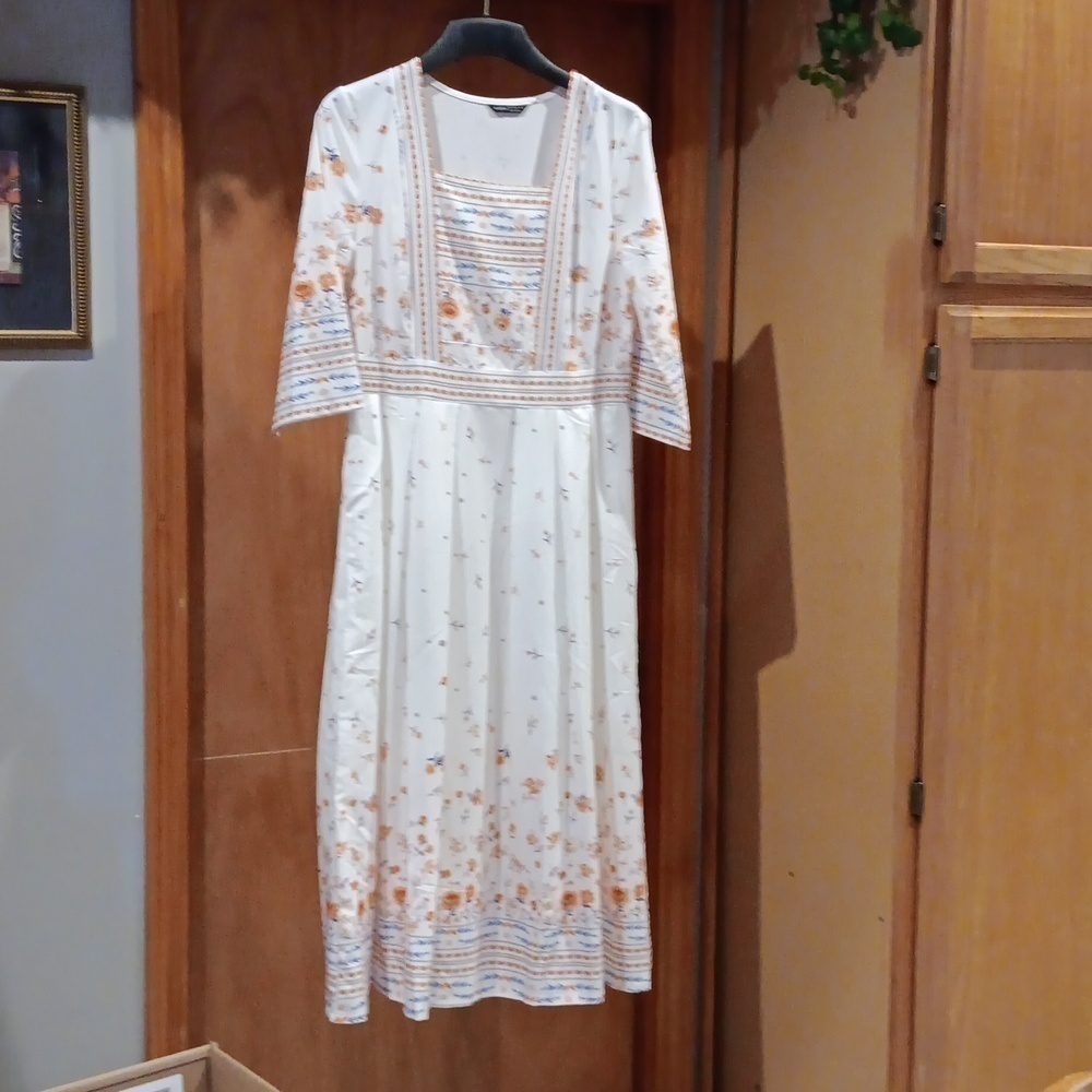 Shein dress size 8/10